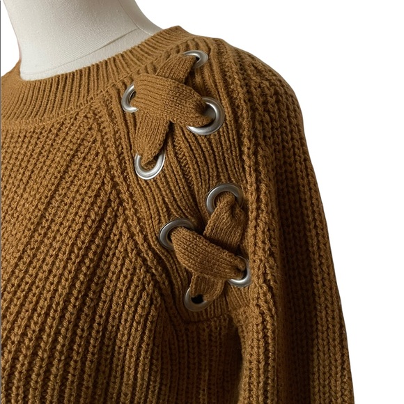 Brown / mustard yellow crop top chunky sweater size medium - Picture 3 of 8